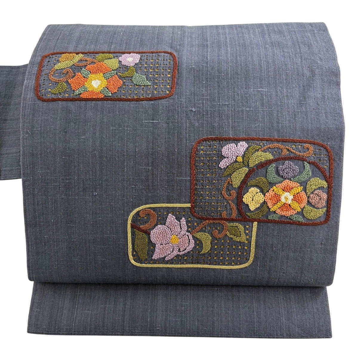 美品】 袋帯 秀品 華文 花喰い鳥 箔 金茶 お太鼓柄 正絹｜中古・古着