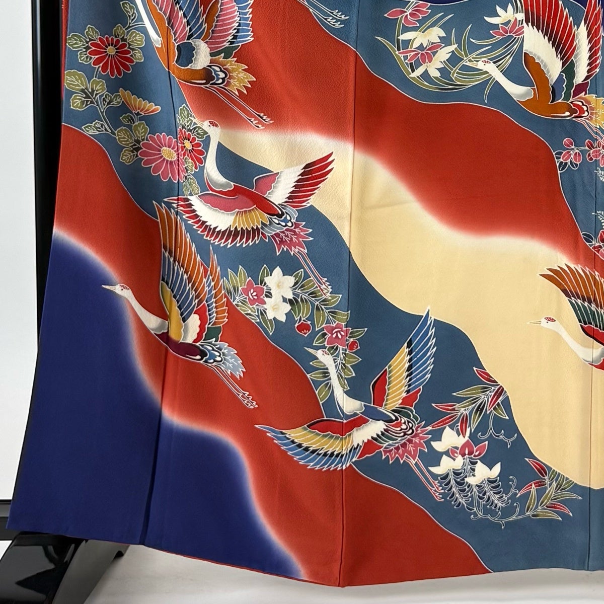 振袖 身丈163cm 裄丈66cm M 袷 鶴 菊 染め分け ぼかし 紺色 正絹 名品