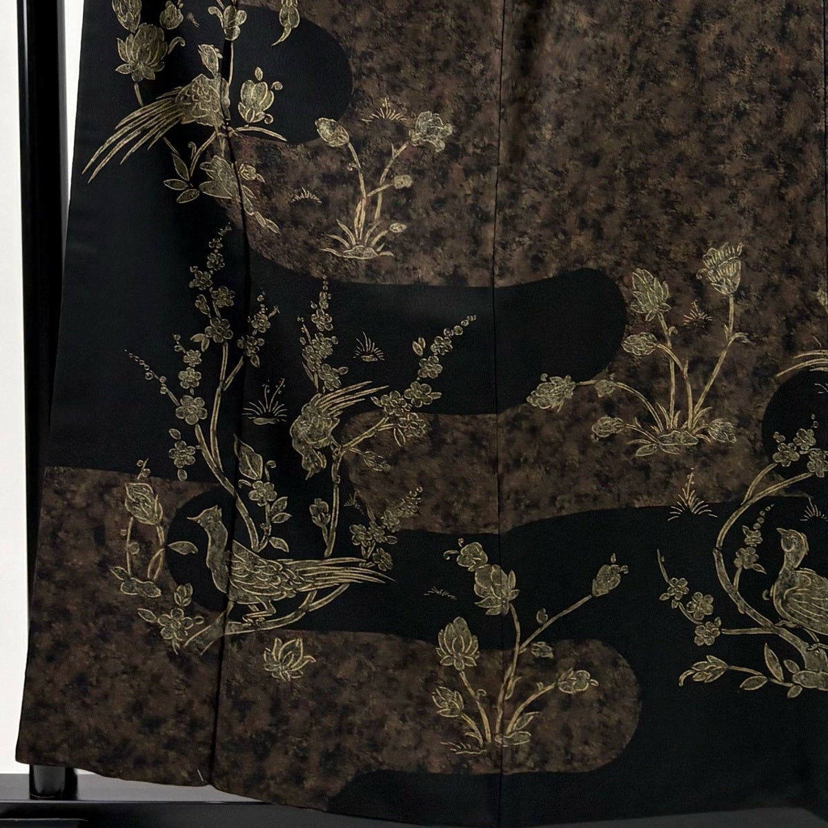 訪問着 身丈158.5cm 裄丈67.5cm L 袷 芝 幾何学 黒 正絹 美品 美品】 訪問着 身丈158.5cm 裄丈65cm M 袷 鳥 枝梅 金彩 焦茶色 正絹