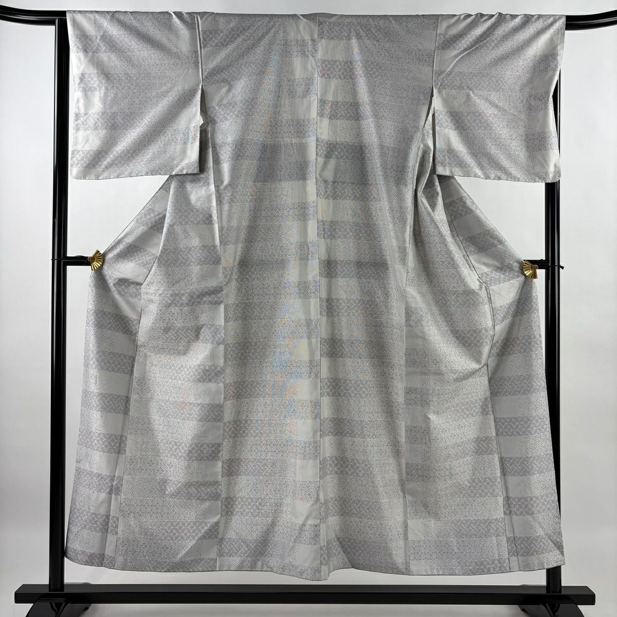 紬 身丈156.5cm 裄丈64cm 正絹 秀品 【中古】 紬 身丈160cm 裄丈64cm 正絹 秀品 【中古】の通販 by バイセル ラクマ