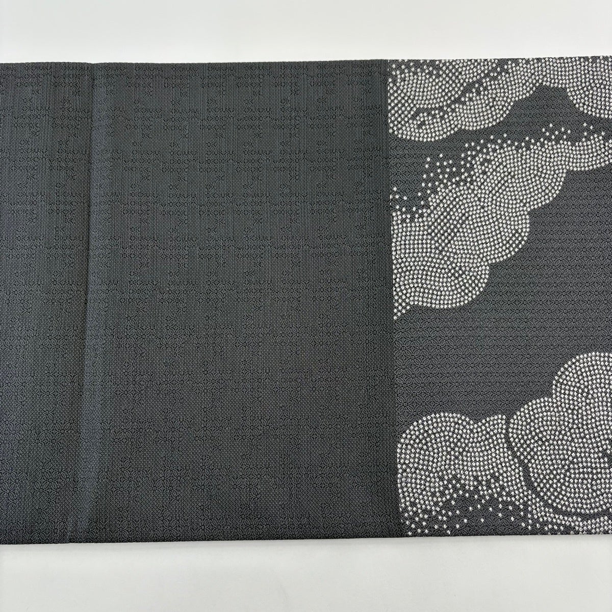 美品】 袋帯 名品 関西仕立て 雲文 銀糸 箔 黒灰 六通 正絹｜中古