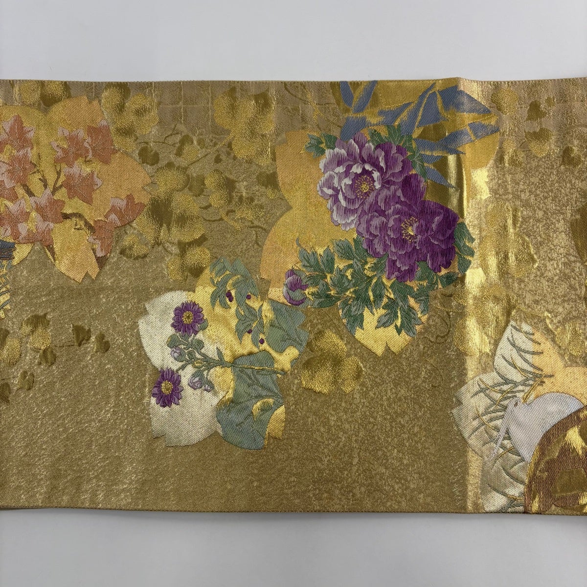 袋帯 名品 じゅらく 落款あり 帝王紫 牡丹 白鷺 金糸 刺繍 金色 お太鼓