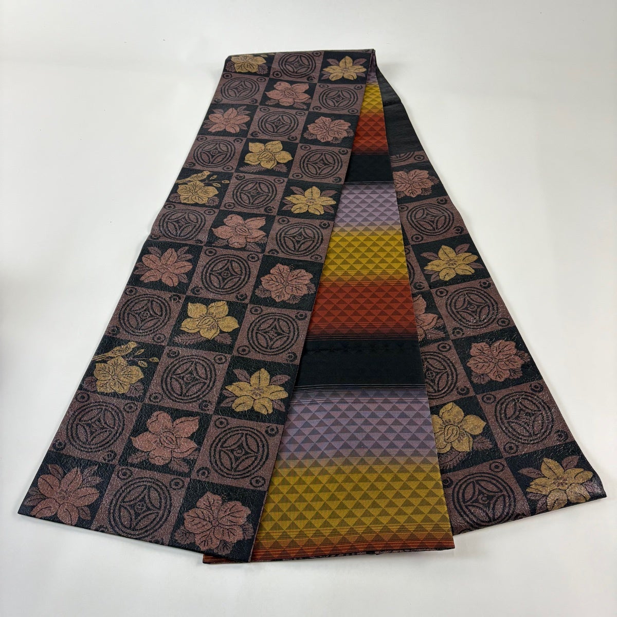 美品】 袋帯 秀品 市松 花 本泥染 焦茶色 六通 正絹｜中古・古着