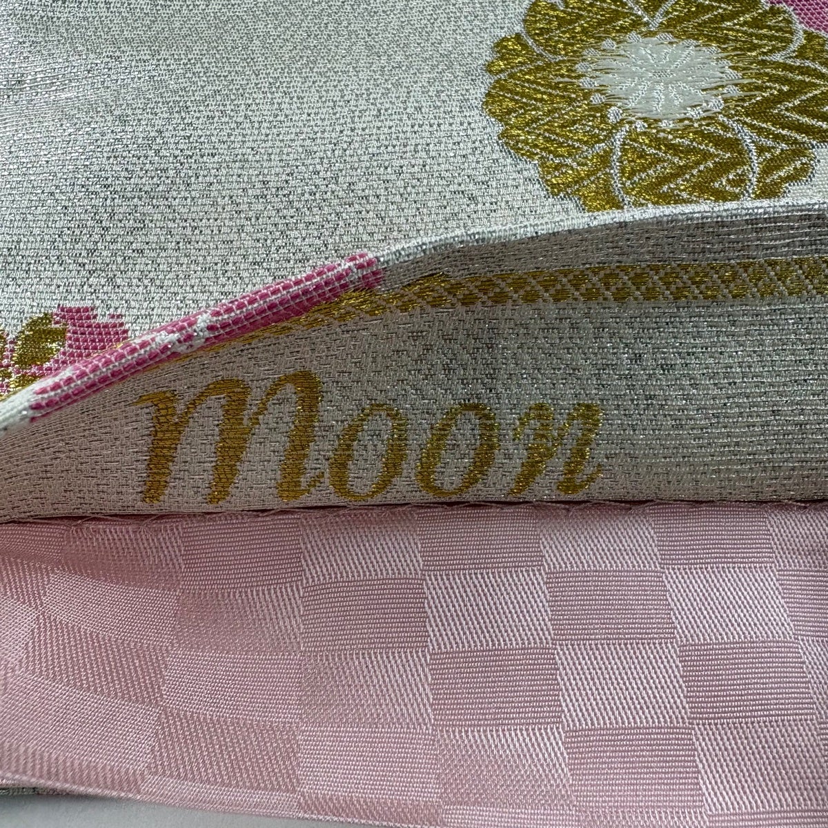 袋帯 秀品 振袖向き 鈴乃屋 桜 華文 金銀糸 箔 白 六通 正絹｜中古