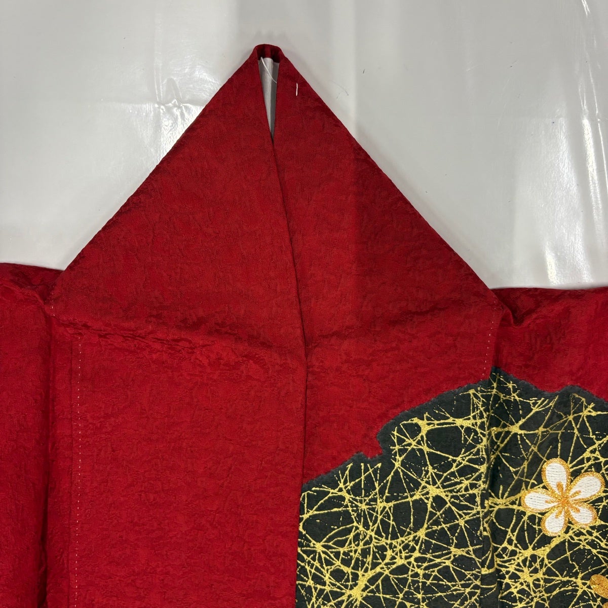 美品】 振袖 身丈163cm 裄丈66cm M 袷 笠松 菊 赤 正絹 秀品｜中古