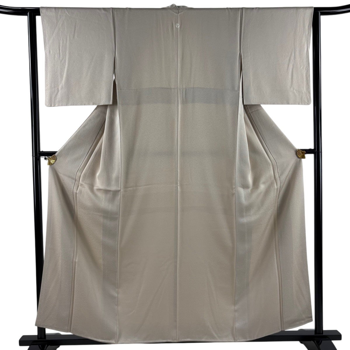美品】 色無地 身丈157.5cm 裄丈62cm S 袷 地紋 薄茶色 正絹 秀品 一つ