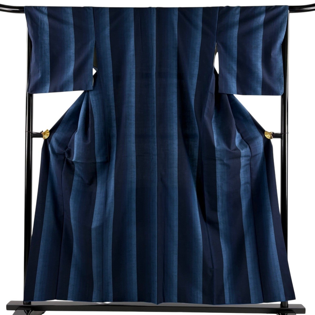 紬 身丈156.5cm 裄丈67cm M 袷 縦縞 濃紺 正絹 秀品｜中古・古着