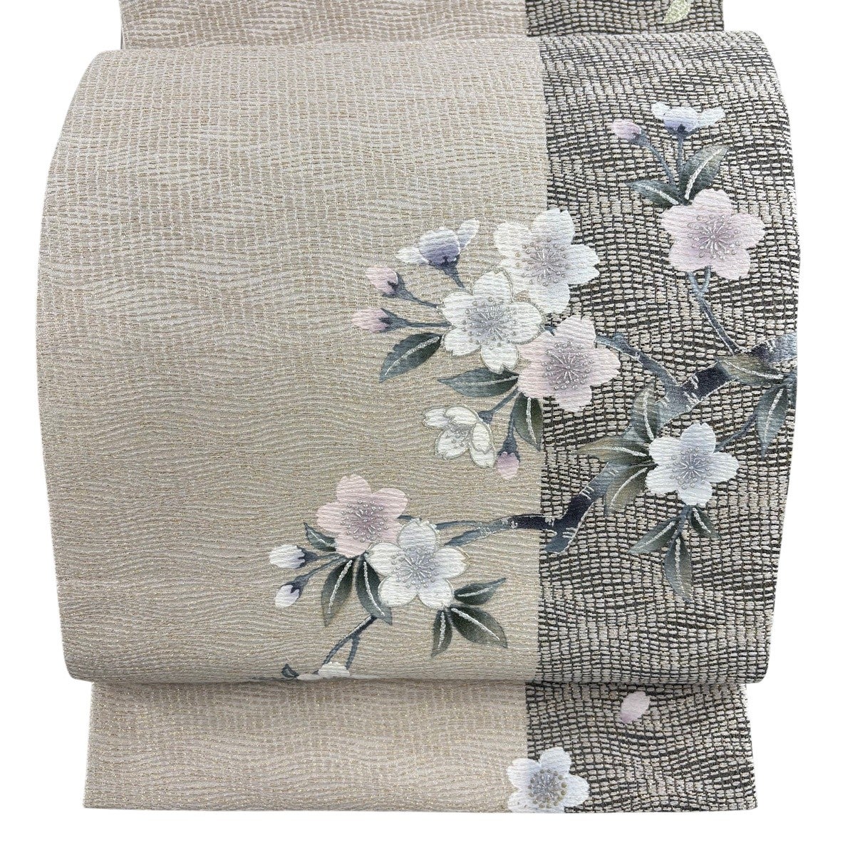 袋帯 秀品 落款あり 桜 箔 金銀彩 ベージュ お太鼓柄 正絹｜中古・古着