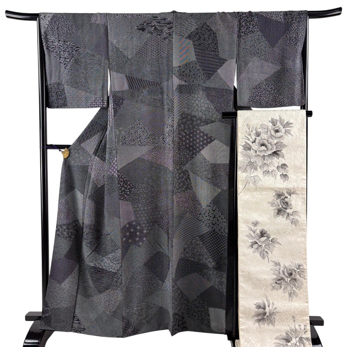 美品】 小紋 身丈157cm 裄丈66cm M 袷 染谷梅治 落款あり 草花 江戸小 美品】 小紋 身丈157cm 裄丈66cm M 袷 染谷梅治 落款あり 草花 江戸小