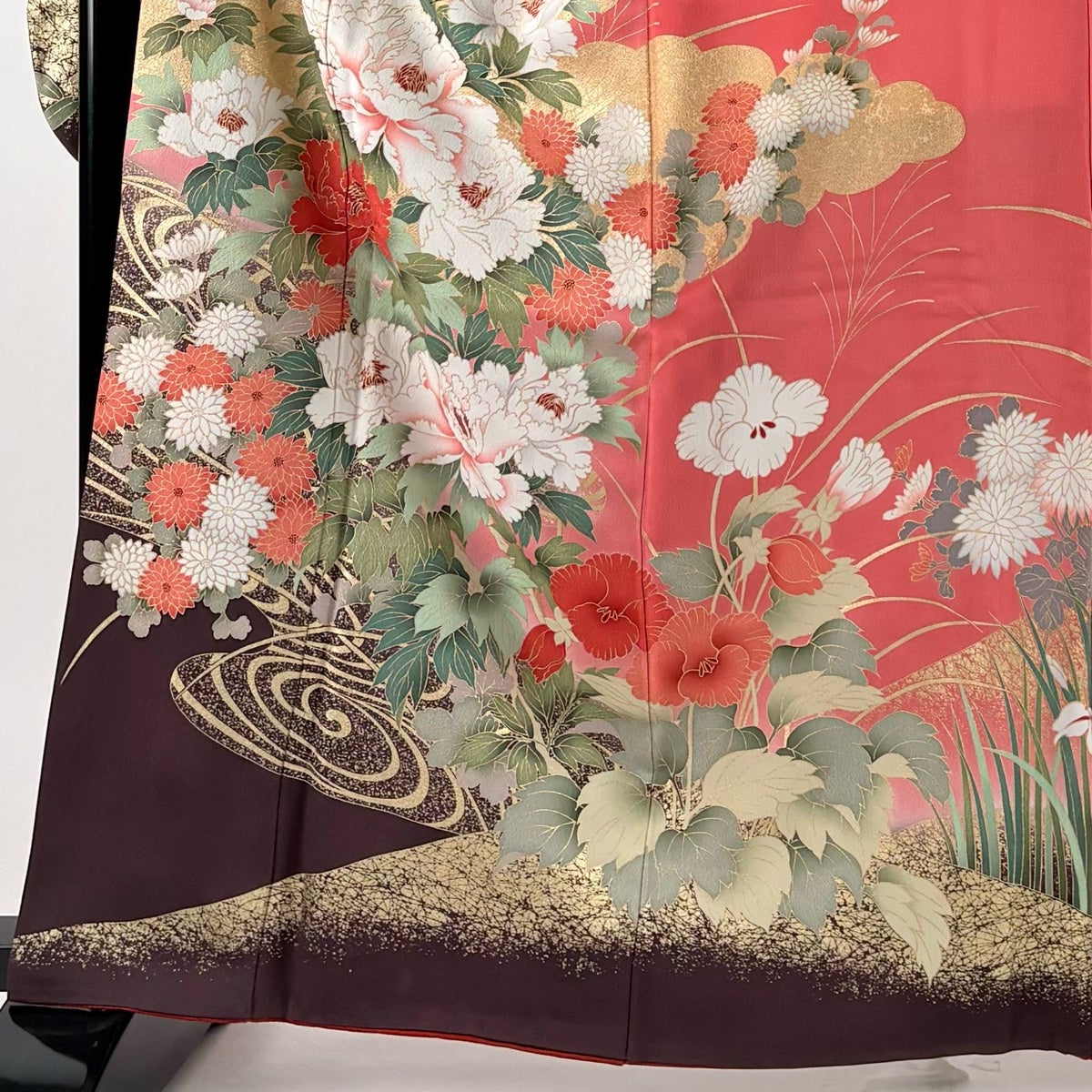 振袖 身丈161.5cm 裄丈66.5cm M 袷 牡丹 雲文 金彩 ピンク 正絹 秀品