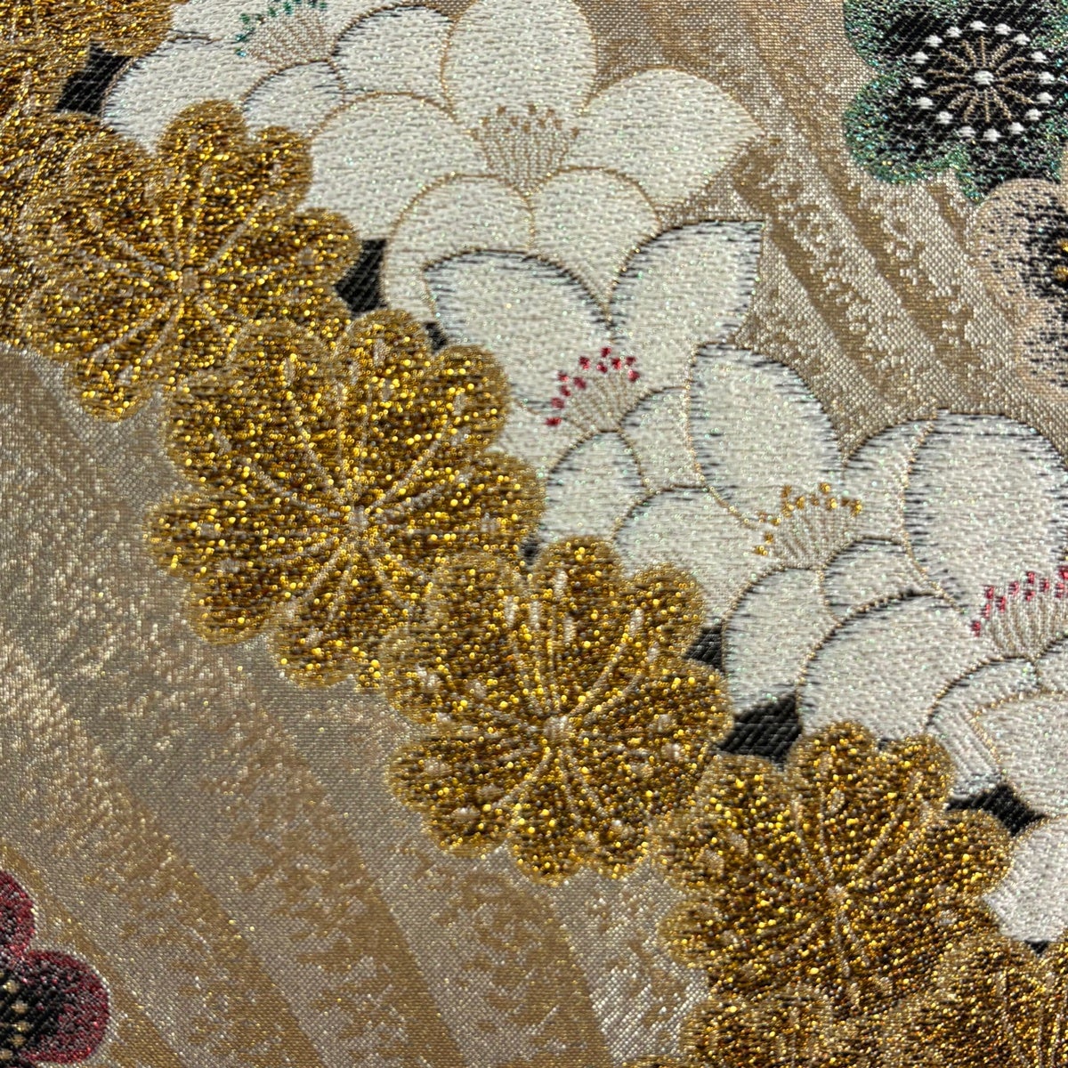 袋帯 秀品 花 梅 箔 金糸 金色 六通 正絹｜中古・古着・リサイクル着物