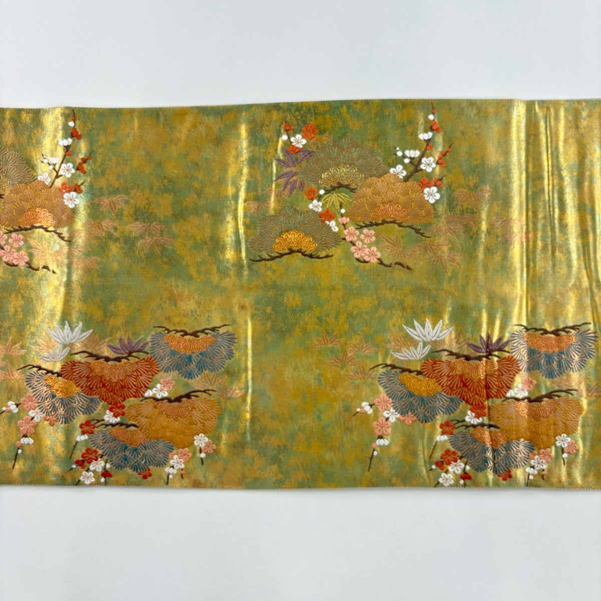 袋帯 秀品 関西仕立て 松竹梅 ヱ霞 金糸 箔 金色 お太鼓柄 正絹｜中古