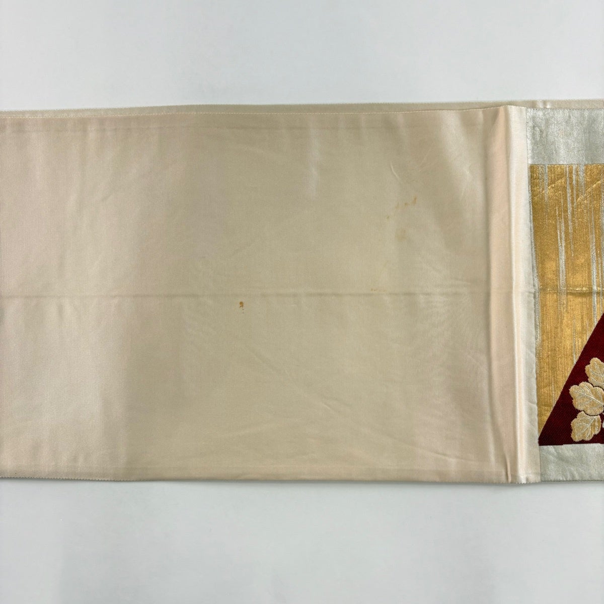 袋帯 秀品 菊唐草 桐 金糸 箔 ベージュ 六通 正絹｜中古・古着