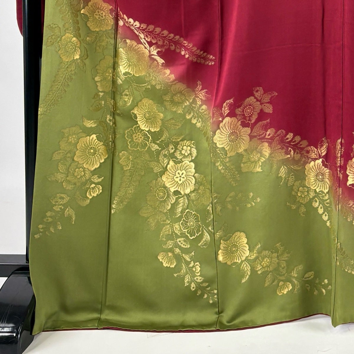 振袖 身丈169cm 裄丈71cm L 袷 草花 金糸 染め分け えんじ色 正絹 秀品