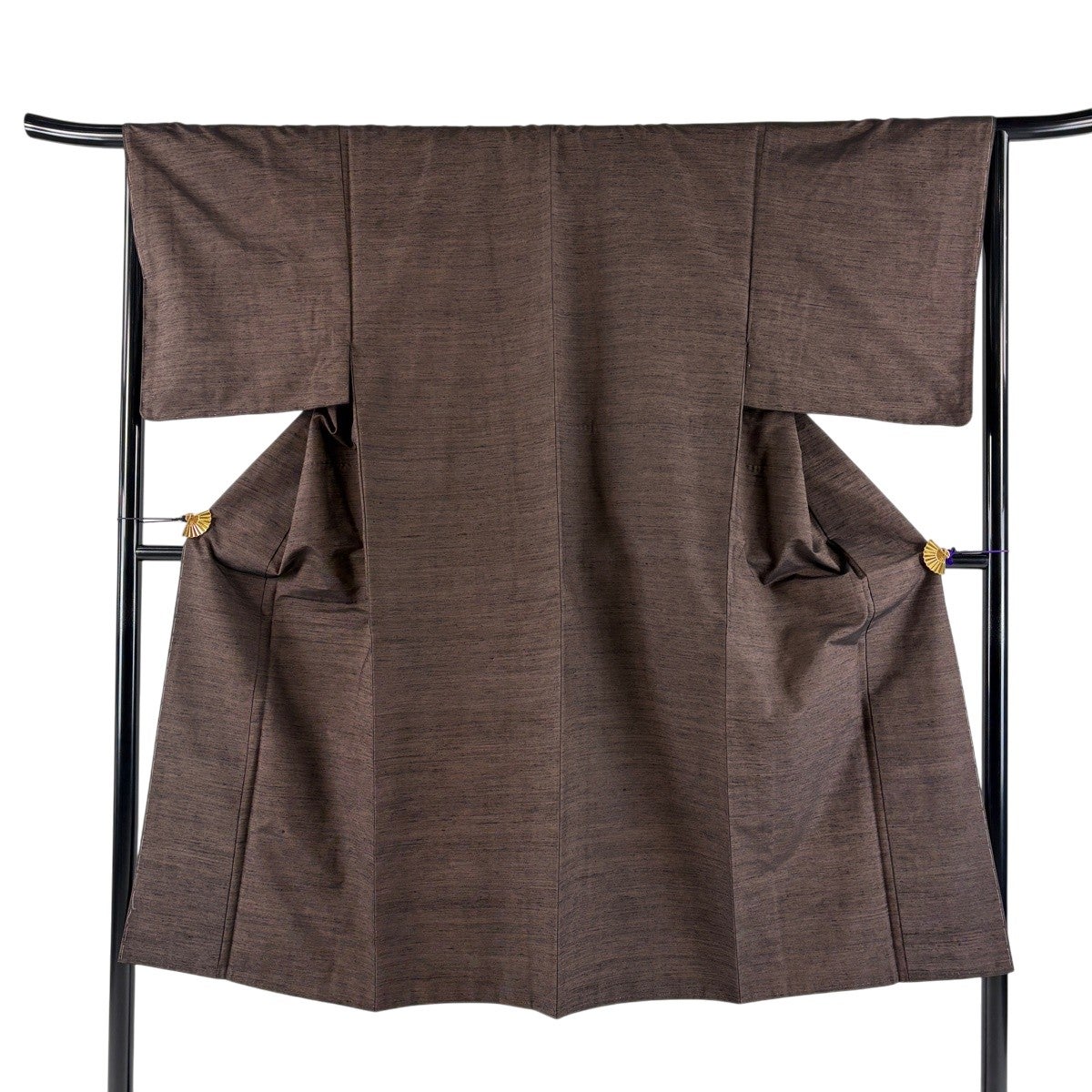 美品】 男着物 身丈139cm 裄丈66.5cm S 袷 紬 亀甲絣 焦茶色 正絹 優品 美品】 男着物 身丈139cm 裄丈66.5cm S 袷 紬 亀甲絣 焦茶色 正絹 優品