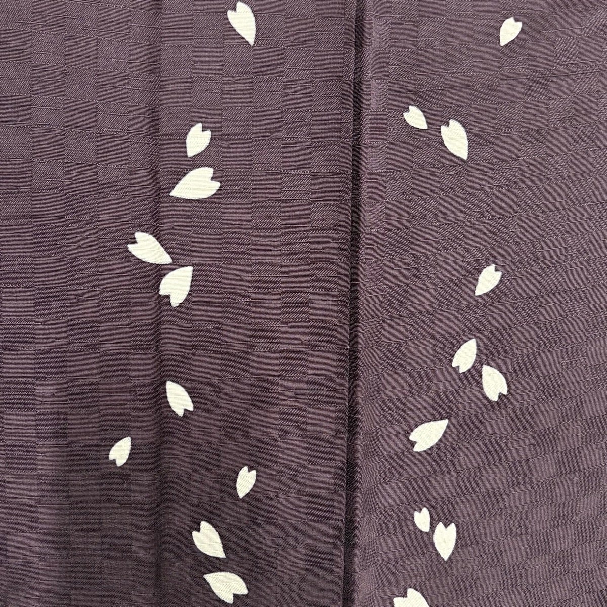 美品】 付下げ 身丈162.5cm 裄丈68cm L 袷 松煙染 紬地 花びら 紫 正絹