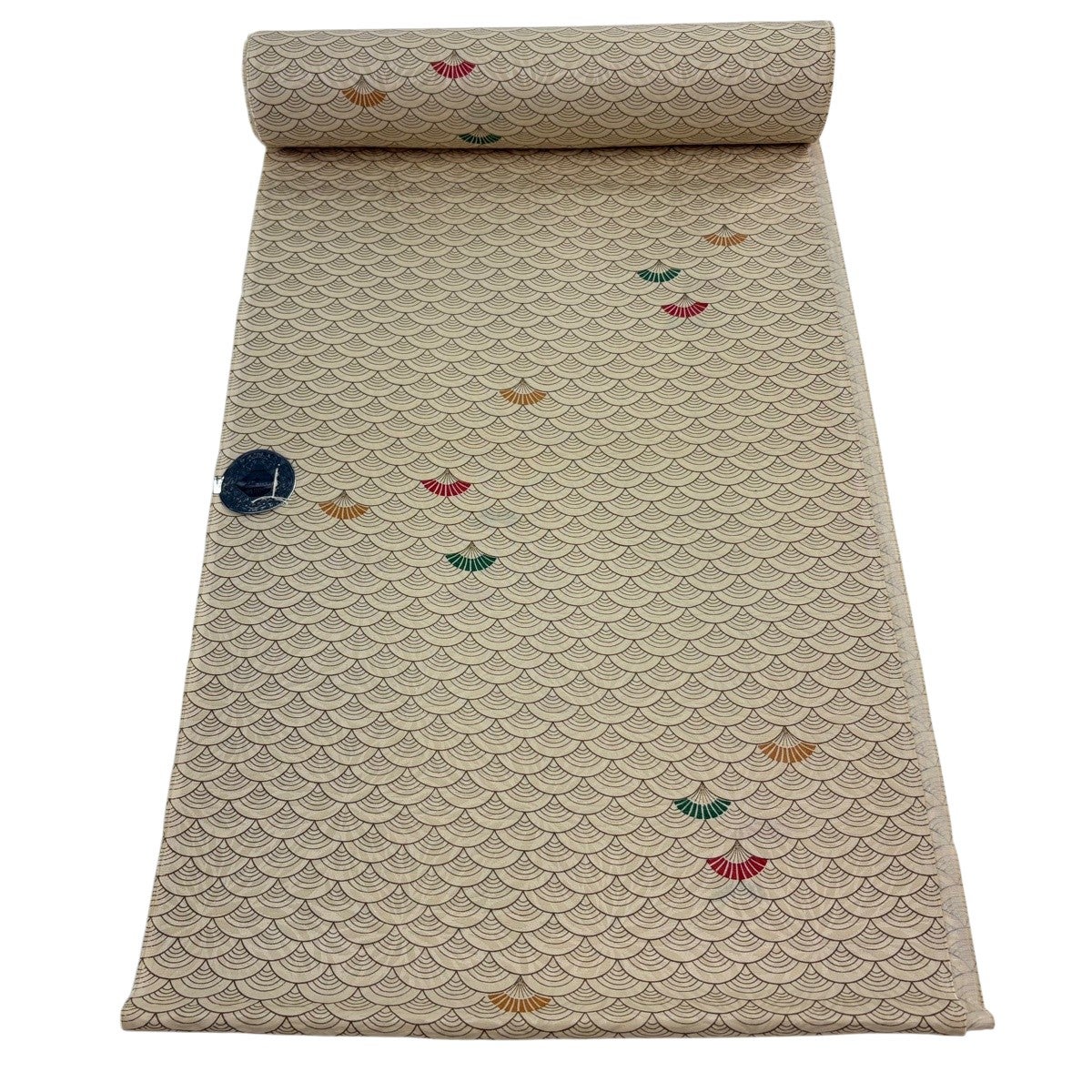 反物 秀品 小紋 花籠 桜 ぼかし 薄ピンク 正絹｜中古・古着